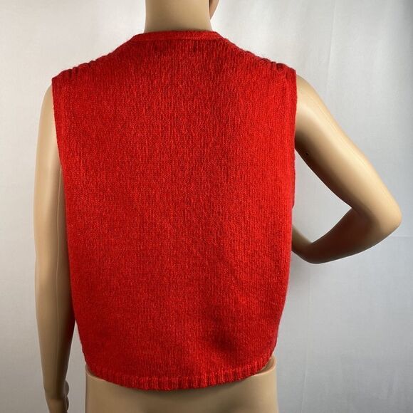 Corporate Woman red 100% wool button front sleeveless sweater size L - Picture 2 of 7